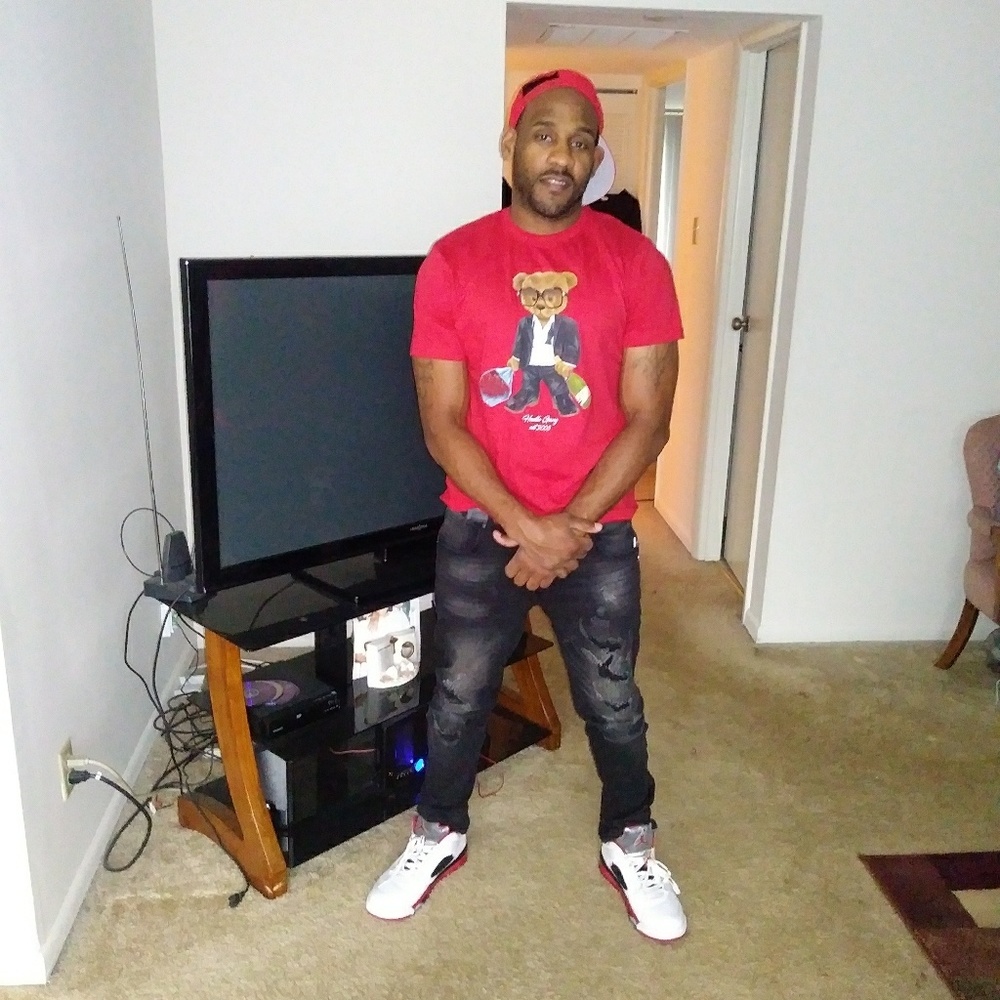 Meet your Posher, Anthony